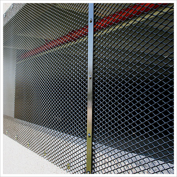 Powder coated Expanded Metal Mesh